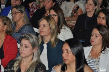 Foto - Noite de lançamento do Programa Criança Feliz em Nazaré Paulista 