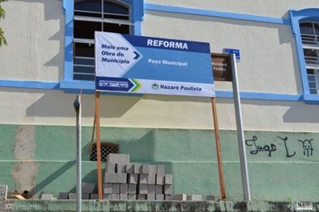 Foto - Administração inicia pintura e reforma no Prédio Sede da Prefeitura