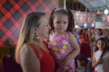 Foto - “Luzes da Esperança” transforma Nazaré Paulista e inaugura o Natal 2025 com emoção e brilho