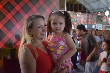 Foto - “Luzes da Esperança” transforma Nazaré Paulista e inaugura o Natal 2025 com emoção e brilho