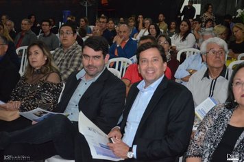 Foto - Noite de lançamento do Programa Criança Feliz em Nazaré Paulista 