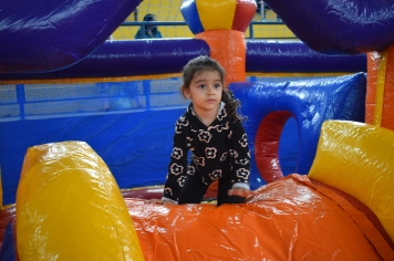 Foto - Inesquecível: chegada do Papai Noel reforça a magia do Natal em Nazaré Paulista