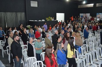 Foto - Noite de lançamento do Programa Criança Feliz em Nazaré Paulista 