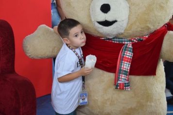 Foto - Inesquecível: chegada do Papai Noel reforça a magia do Natal em Nazaré Paulista