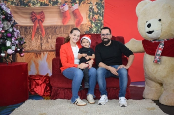 Foto - Inesquecível: chegada do Papai Noel reforça a magia do Natal em Nazaré Paulista