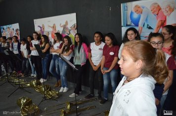 Foto - Noite de lançamento do Programa Criança Feliz em Nazaré Paulista 