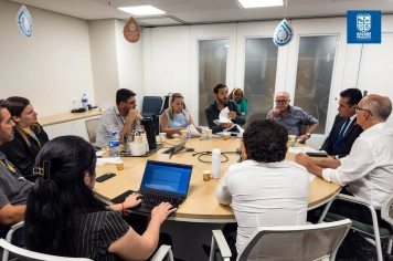 Prefeita Professora Guinha e Secretários reforçam defesa dos interesses do município em reunião na SABESP em São Paulo