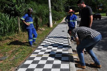 Prefeitura fiscaliza obras de Calçamento e Pavimentação na Rua João de Passos em Nazaré Paulista