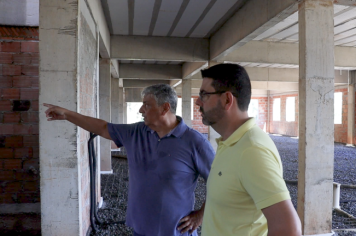 OBRAS DO NOVO PAÇO MUNICIPAL DE NAZARÉ PAULISTA 