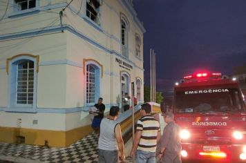 Nota oficial sobre incêndio no prédio histórico do Paço Municipal em Nazaré Paulista