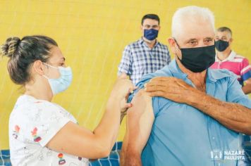 Nazaré Paulista dá início a vacinação nos idosos acima de 75 anos