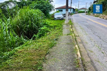 Prefeitura realiza serviços de zeladoria no centro da cidade