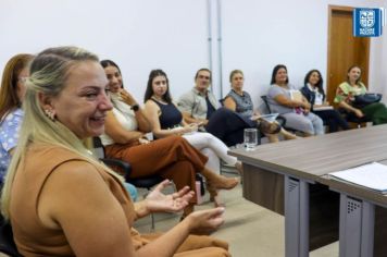 Reunião no Paço Municipal fortalece políticas públicas de assistência social em Nazaré Paulista.