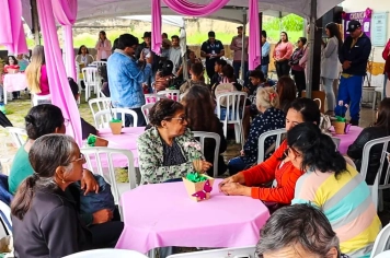 Prefeitura realiza Ação Comunitária em homenagem ao Dia das Mulheres no CRAS em Nazaré Paulista