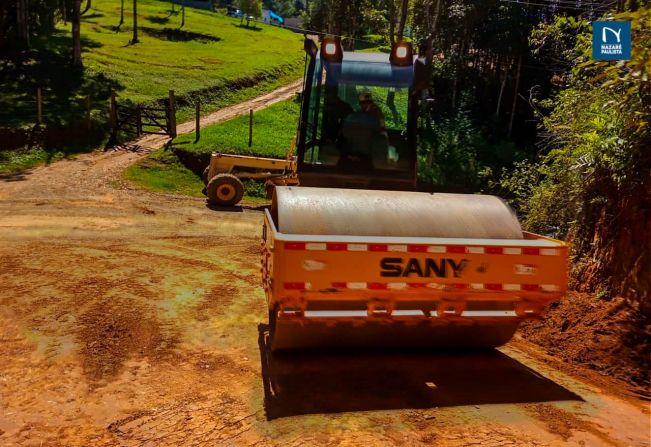 Prefeitura segue recuperando estradas da zona rural em Nazaré Paulista
