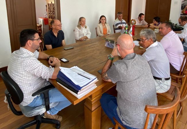 Prefeito Murilo Pinheiro recebe a visita do Deputado Estadual Paulo Fiorilo