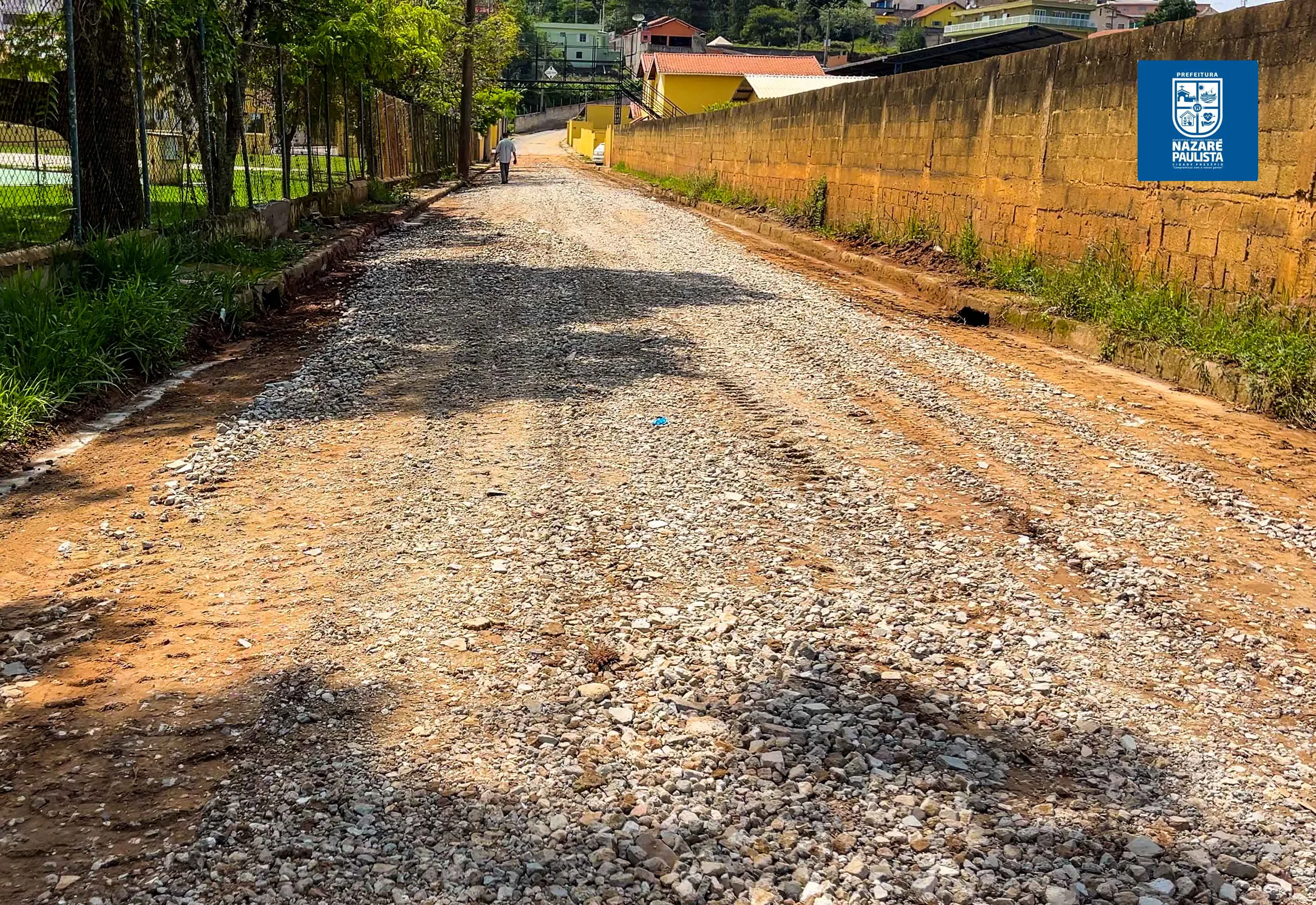 PREFEITURA DE NAZARÉ PAULISTA EXECUTA MELHORIAS NA ESTRADA DOS SAUÁS