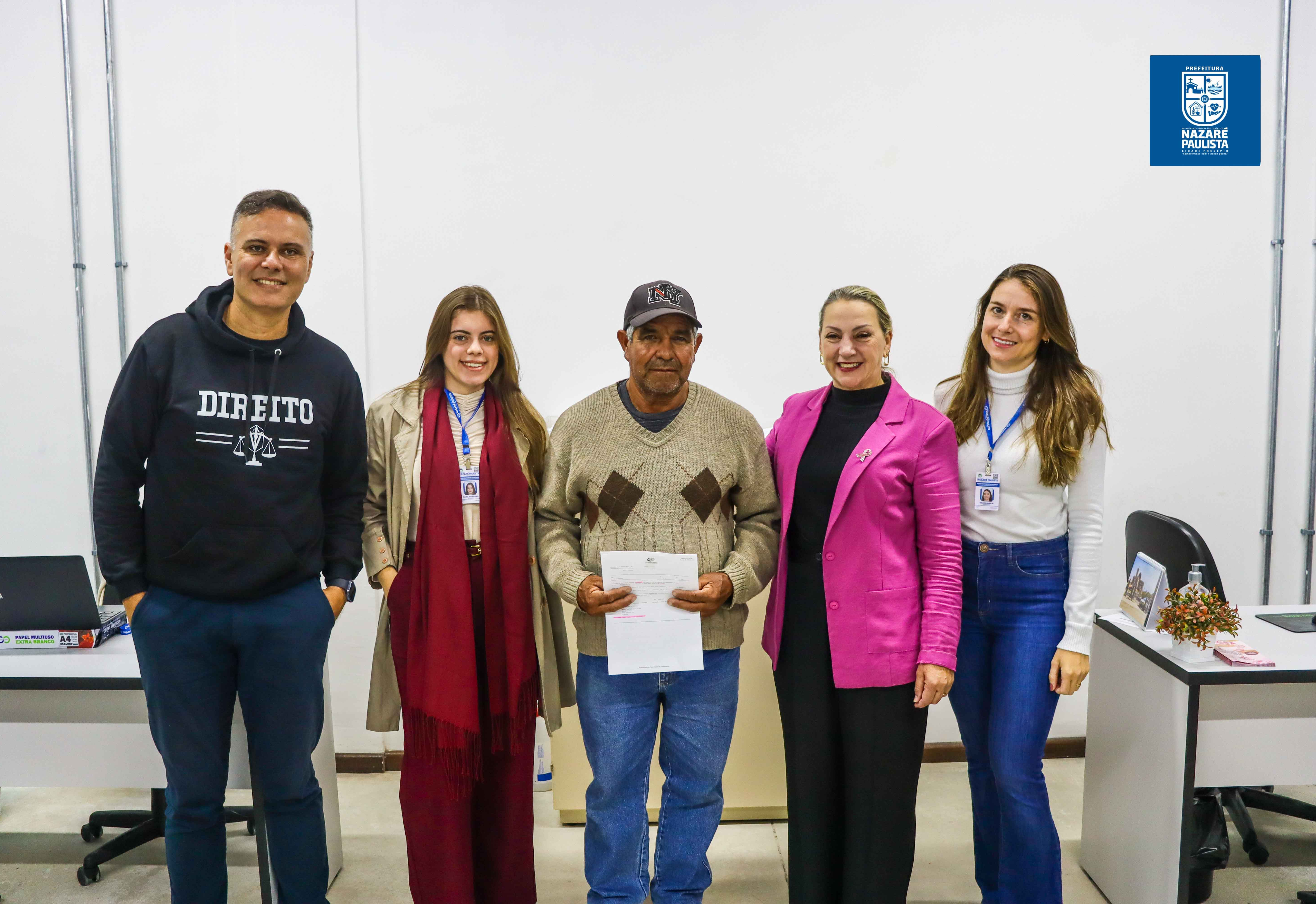 PREFEITURA ENTREGA MAIS UMA APOSENTADORIA NA UNIDADE DO INSS EM NAZARÉ PAULISTA