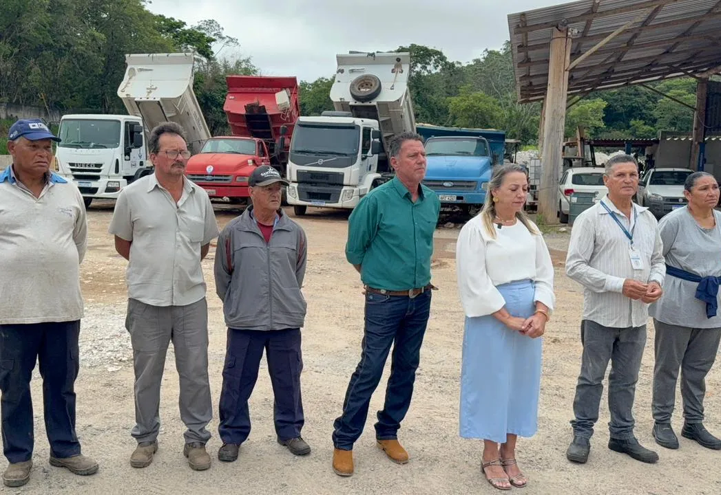 Prefeita Professora Guinha dá boas-vindas à equipe da Garagem Municipal e marca início das atividades de 2026 em Nazaré Paulista