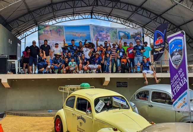 Praça Álvaro Guião foi palco do 4º Encontro de Fuscas & Derivados de Nazaré Paulista