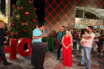 Foto - “Luzes da Esperança” transforma Nazaré Paulista e inaugura o Natal 2025 com emoção e brilho