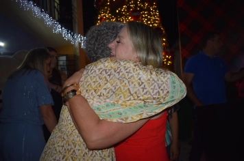 Foto - “Luzes da Esperança” transforma Nazaré Paulista e inaugura o Natal 2025 com emoção e brilho