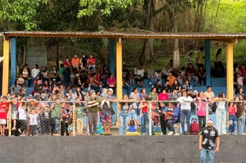 Foto - Inesquecível: chegada do Papai Noel reforça a magia do Natal em Nazaré Paulista