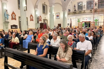 Foto - Paróquia Nossa Senhora de Nazaré celebra Santa Missa no 1º Dia Votivo rumo aos 350 anos do município