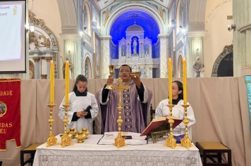 Foto - Paróquia Nossa Senhora de Nazaré celebra Santa Missa no 1º Dia Votivo rumo aos 350 anos do município
