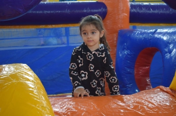 Foto - Inesquecível: chegada do Papai Noel reforça a magia do Natal em Nazaré Paulista