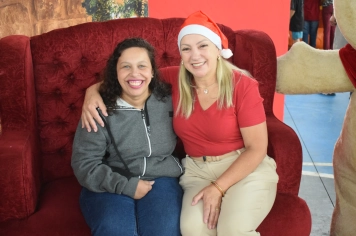 Foto - Inesquecível: chegada do Papai Noel reforça a magia do Natal em Nazaré Paulista