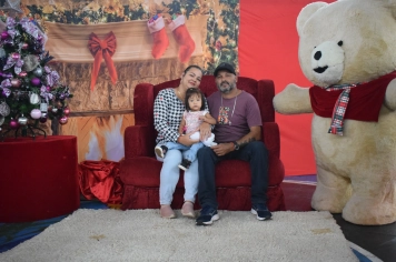 Foto - Inesquecível: chegada do Papai Noel reforça a magia do Natal em Nazaré Paulista