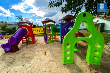 Prefeitura de Nazaré Paulista conquista novos Playgrounds para CEI Profª. Elza Aparecida Pinheiro de Moraes 