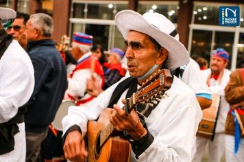 Domingo, 30 Junho - FESTA DO DIVINO ESPÍRITO SANTO 2024