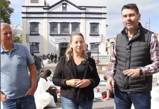 Nazaré Paulista celebra Corpus Christi com Tradicional confecção de tapetes