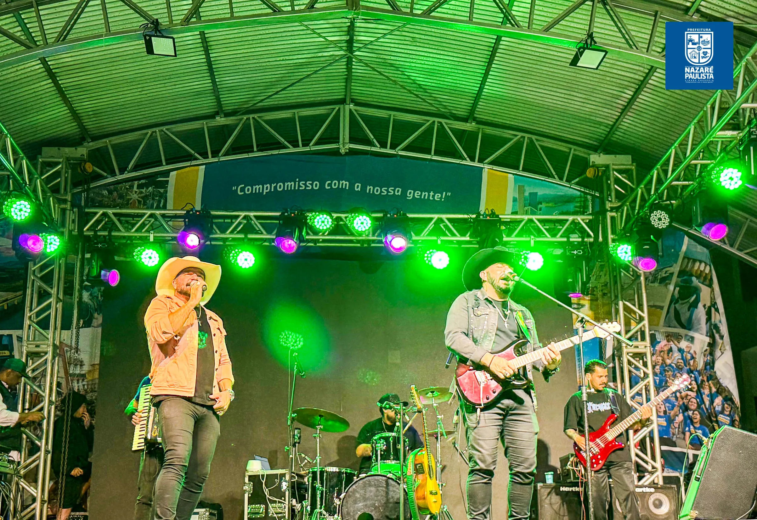 349 anos: Acompanhe os melhores momentos do grande show de Luiz Miguel & Daniel na Praça Álvaro Guião