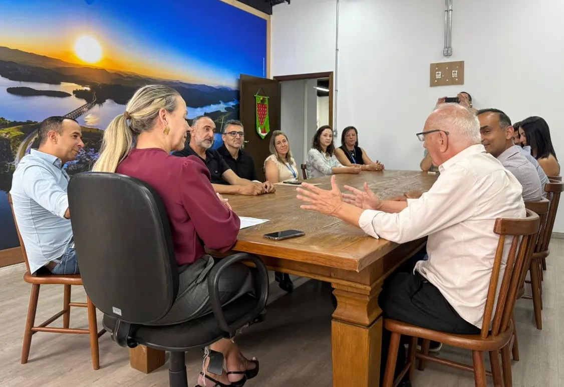 Nazaré Paulista recebe visita do Deputado Federal Paulo Alexandre Barbosa e anuncia novas emendas para Saúde e Assistência Social